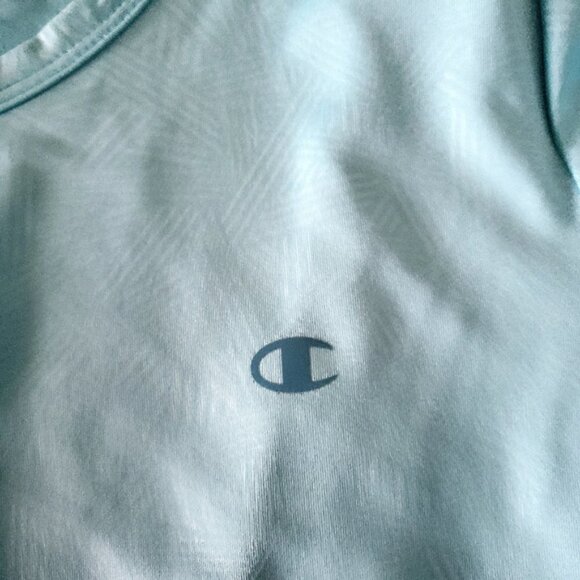 ⭐3/$25⭐ Champion Short Sleeve Shirt - Picture 4 of 7